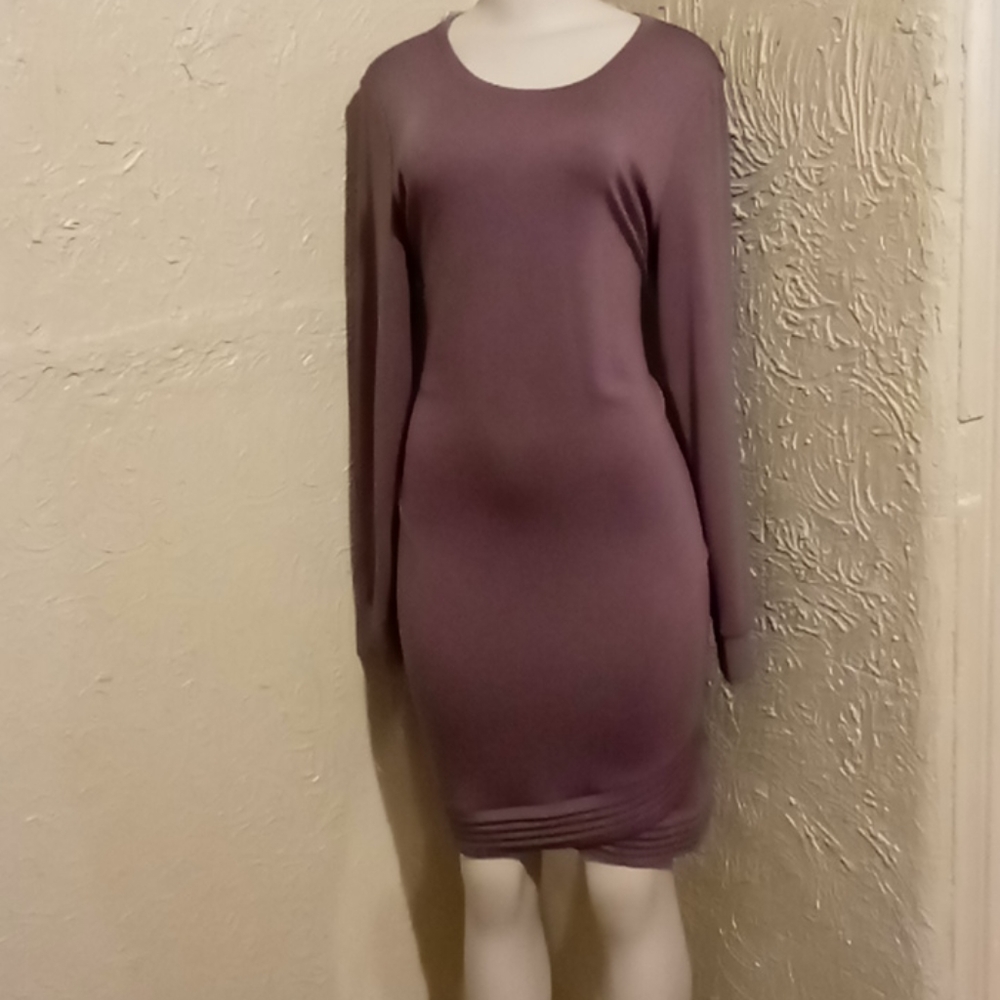 Dress - Picture 2 of 5